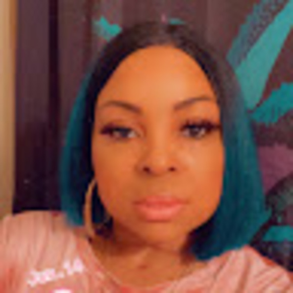 Meet your Posher, Khalilah - Picture 1 of 1